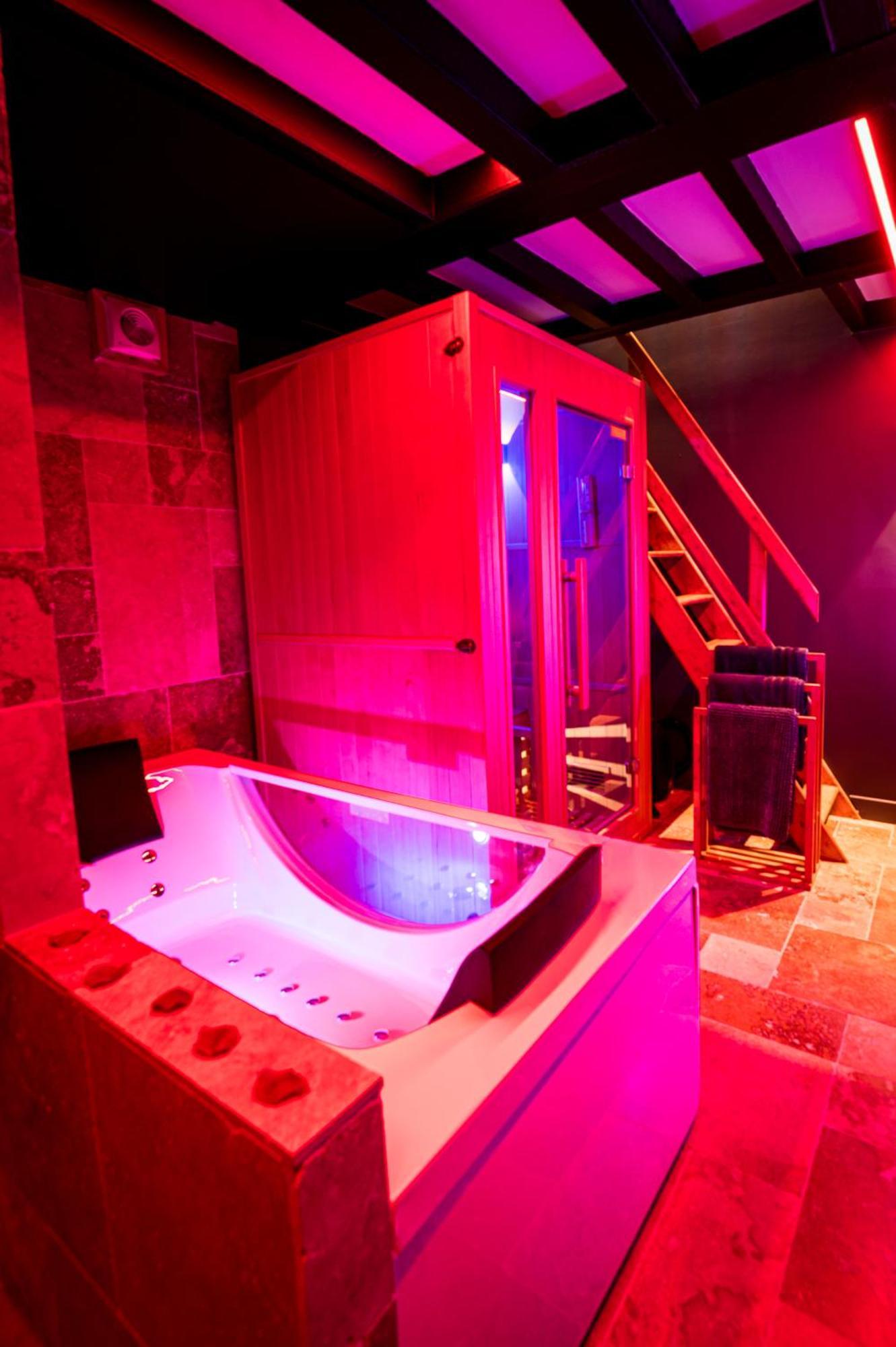 Loveroom Sauna, Balneo, Parking Prive Dans Le Centre De Honfleur Kamer foto