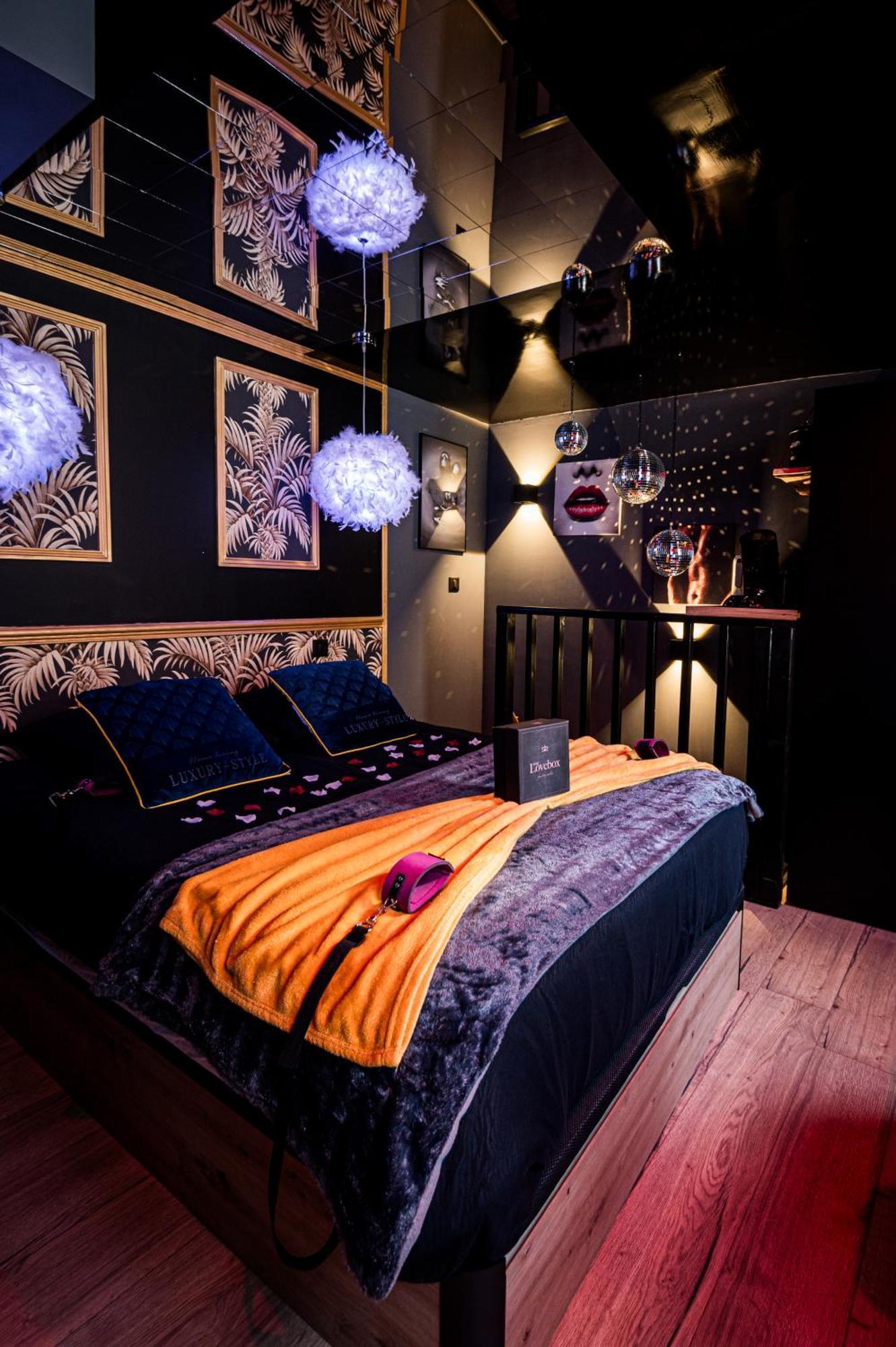 Loveroom Sauna, Balneo, Parking Prive Dans Le Centre De Honfleur Kamer foto